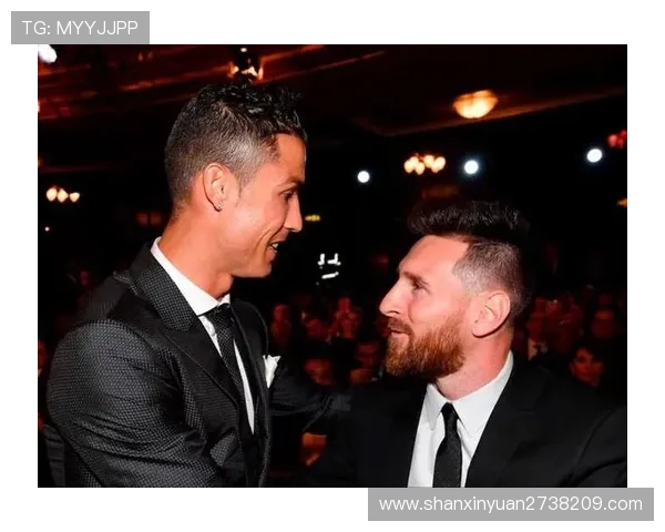 足球巨星同框盛宴最强明星合照全览尽显风采与荣耀